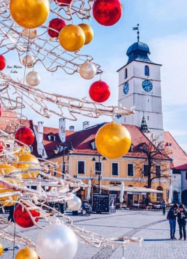 ЗИМНА ПРИКАЗКА В КАРПАТИТЕ, РУМЪНИЯ И НЕЙНИТЕ ЗАМЪЦИ, КОЛЕДНИТЕ БАЗАРИ В БРАШОВ И БУКУРЕЩ